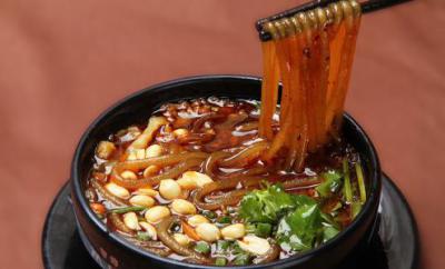 成都酸辣粉培訓哪家好？酸辣粉制作秘方！