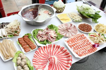 秋天到了，學(xué)學(xué)這5款火鍋湯底的做法吧！