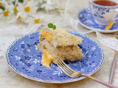 又香又酥，咬一口還爆漿，包你吃過還想吃