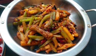 麻辣干鍋正宗技術培訓，味道醇香紅油清亮