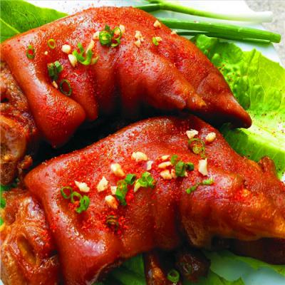 烤豬蹄技術培訓班哪里好？烤豬蹄制作無需腌制調(diào)味簡單