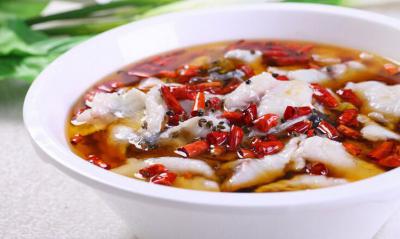 水煮魚技術(shù)培訓(xùn)哪里專業(yè)？水煮魚的做法麻而不苦