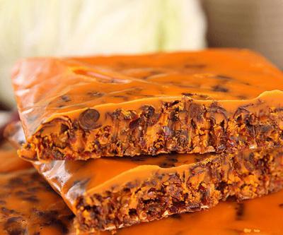  重慶火鍋底料技能訓(xùn)練班哪里好？火鍋底料兌鍋培訓(xùn)