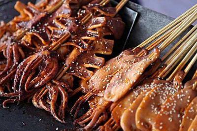 四川鐵板魷魚技能訓(xùn)練班哪里正宗？手把手傳授