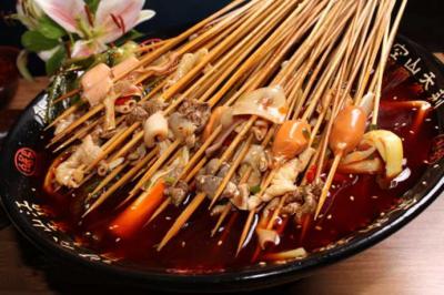 冷串串缽缽雞技術培訓機構怎么選？餐飲培訓學校