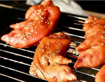 麻辣烤豬蹄技術(shù)培訓(xùn)哪里好？學(xué)習(xí)正宗烤豬蹄做法