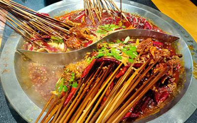 想學(xué)正宗火鍋串串技術(shù)哪里好？