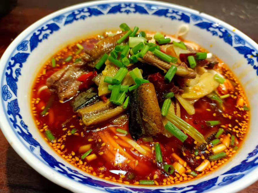 培訓美食小吃學校有哪些？成都美食小吃培訓學校班