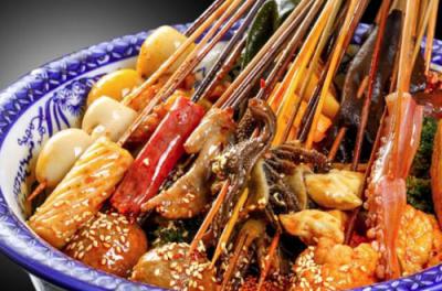 成都冷鍋串串培訓(xùn)班哪家好？串串香培訓(xùn)班哪家好？