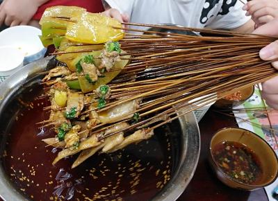 培訓(xùn)成都串串香學(xué)校有哪些？成都串串香培訓(xùn)班