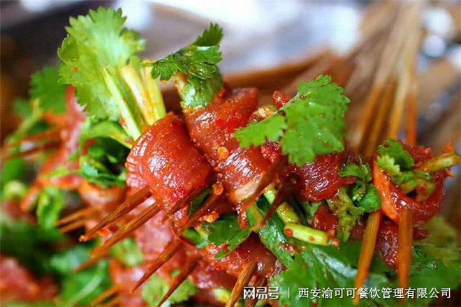 串串香培訓學校哪個好？成都哪里可以學串串香技術？