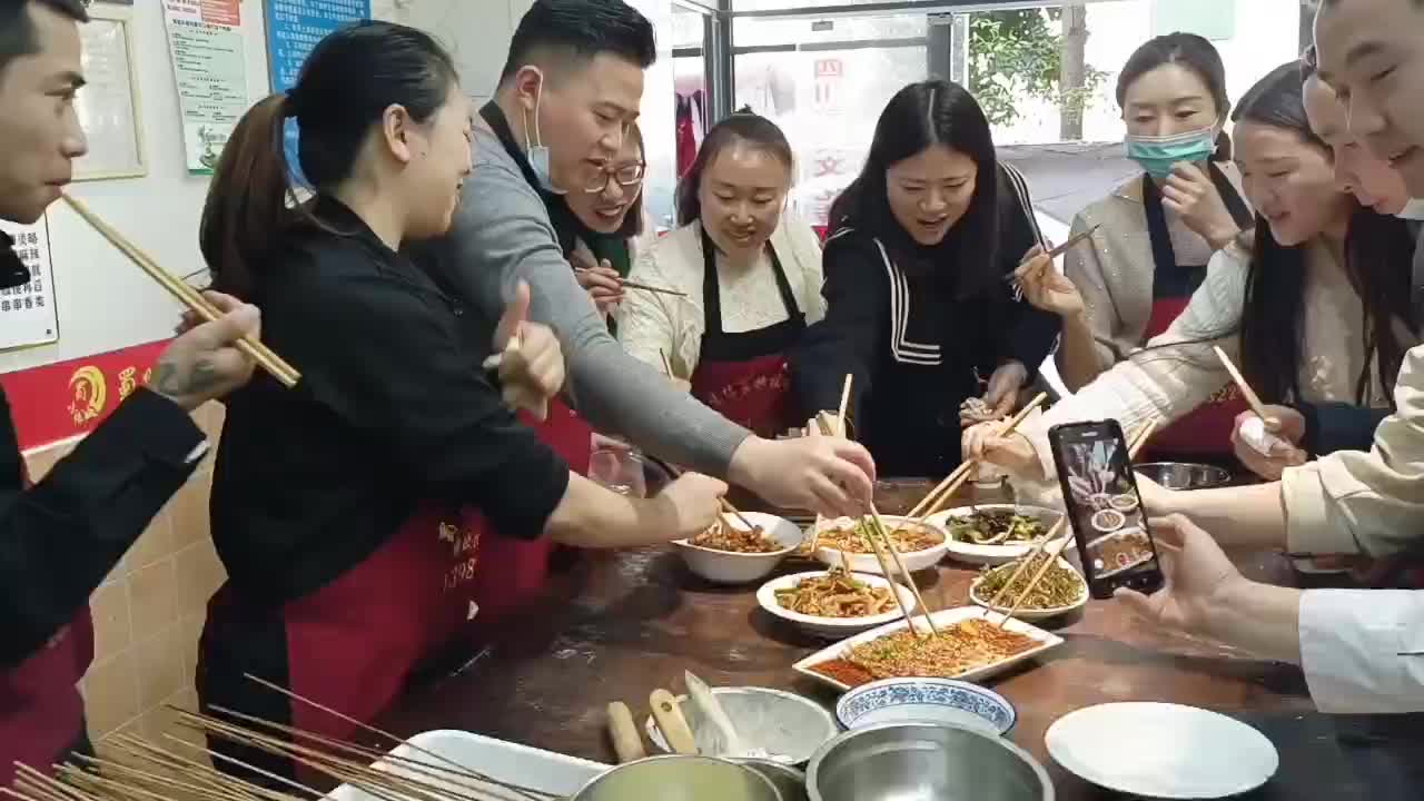 成都包子培訓(xùn)學(xué)校哪家好？飄味緣早餐技術(shù)培訓(xùn)