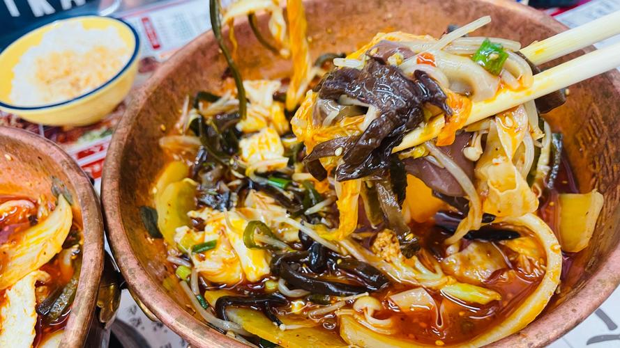 重慶火鍋冒菜培訓(xùn)學(xué)校哪家好？重慶冒菜培訓(xùn)中心