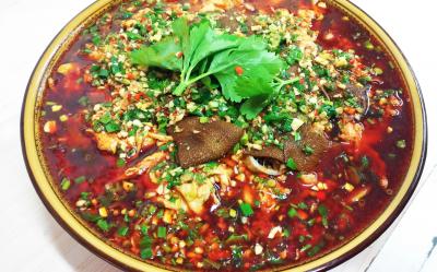 如何選擇冒菜培訓(xùn)機(jī)構(gòu)？蜀味緣冒菜技術(shù)培訓(xùn)等機(jī)構(gòu)推薦