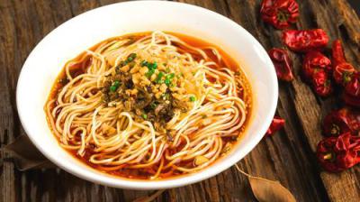 四川擔(dān)擔(dān)面技術(shù)培訓(xùn)哪里好？四川擔(dān)擔(dān)面技術(shù)培訓(xùn)哪里好？