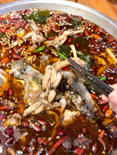 美蛙魚頭火鍋技術(shù)培訓(xùn)班哪家好？飄味緣培訓(xùn)學(xué)校