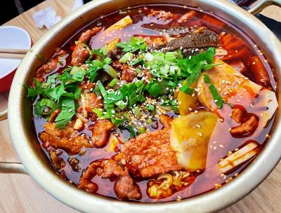 四川冒菜技術(shù)培訓(xùn)班哪里好？飄味緣培訓(xùn)學(xué)校