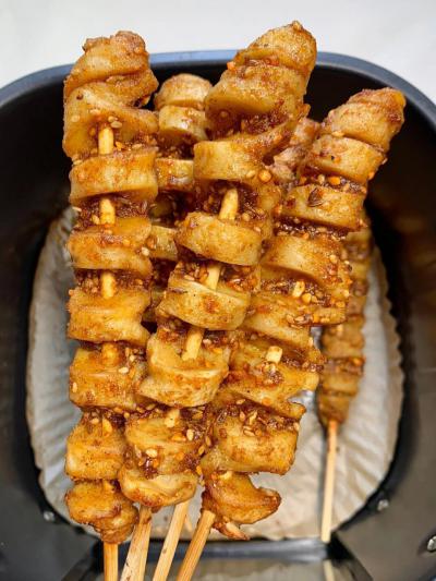 烤面筋技術(shù)培訓(xùn)去哪可以學(xué)？飄味緣培訓(xùn)學(xué)校，助您開啟財富小吃門！